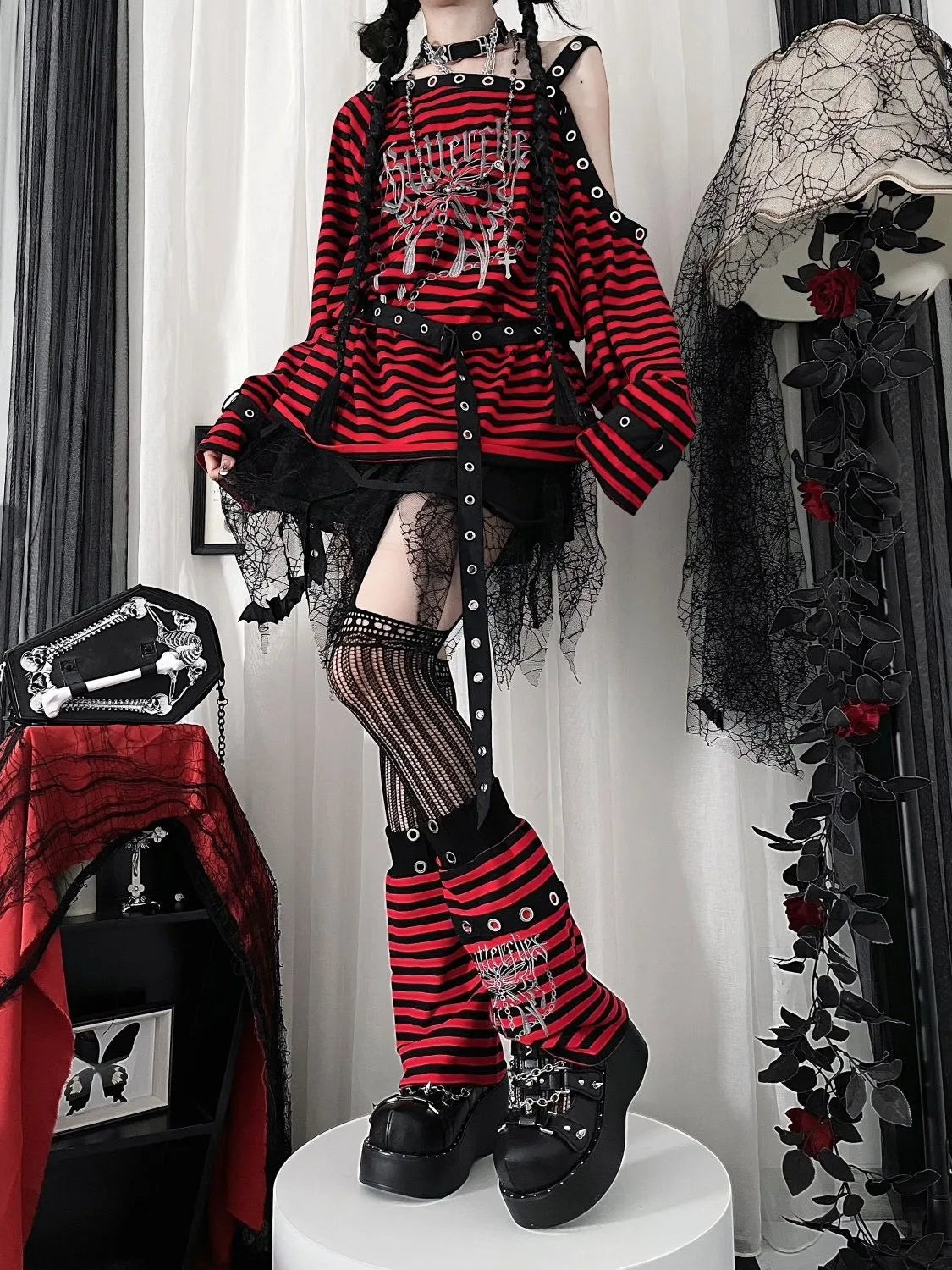 Red Striped Gothic Butterfly Long Shirt with Leg Sleeves for Girls