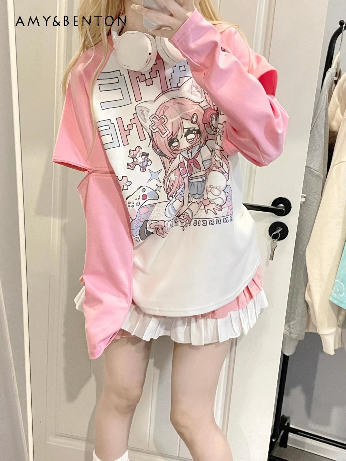 Original Design Harajuku Style Kawaii Anime Printed Long Sleeve Pink Casual Loose T-shirt