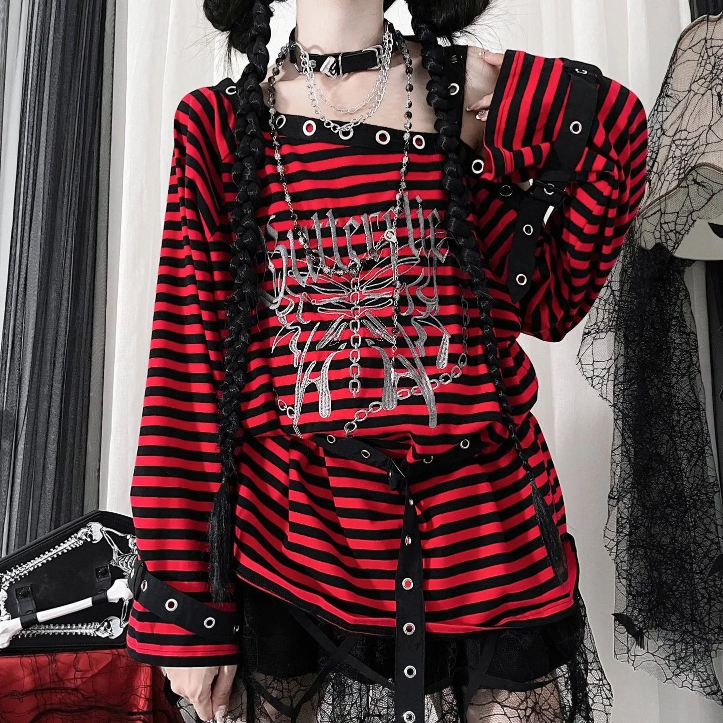 Red Striped Gothic Butterfly Long Shirt with Leg Sleeves for Girls